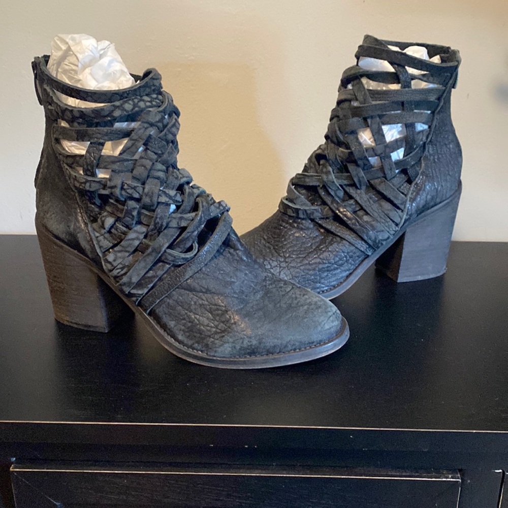 Free People Carrera Black Leather Basket Weave Heel Bootie Size 38